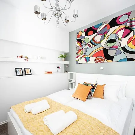 Saint Seven Apartment Szeged Exterior photo