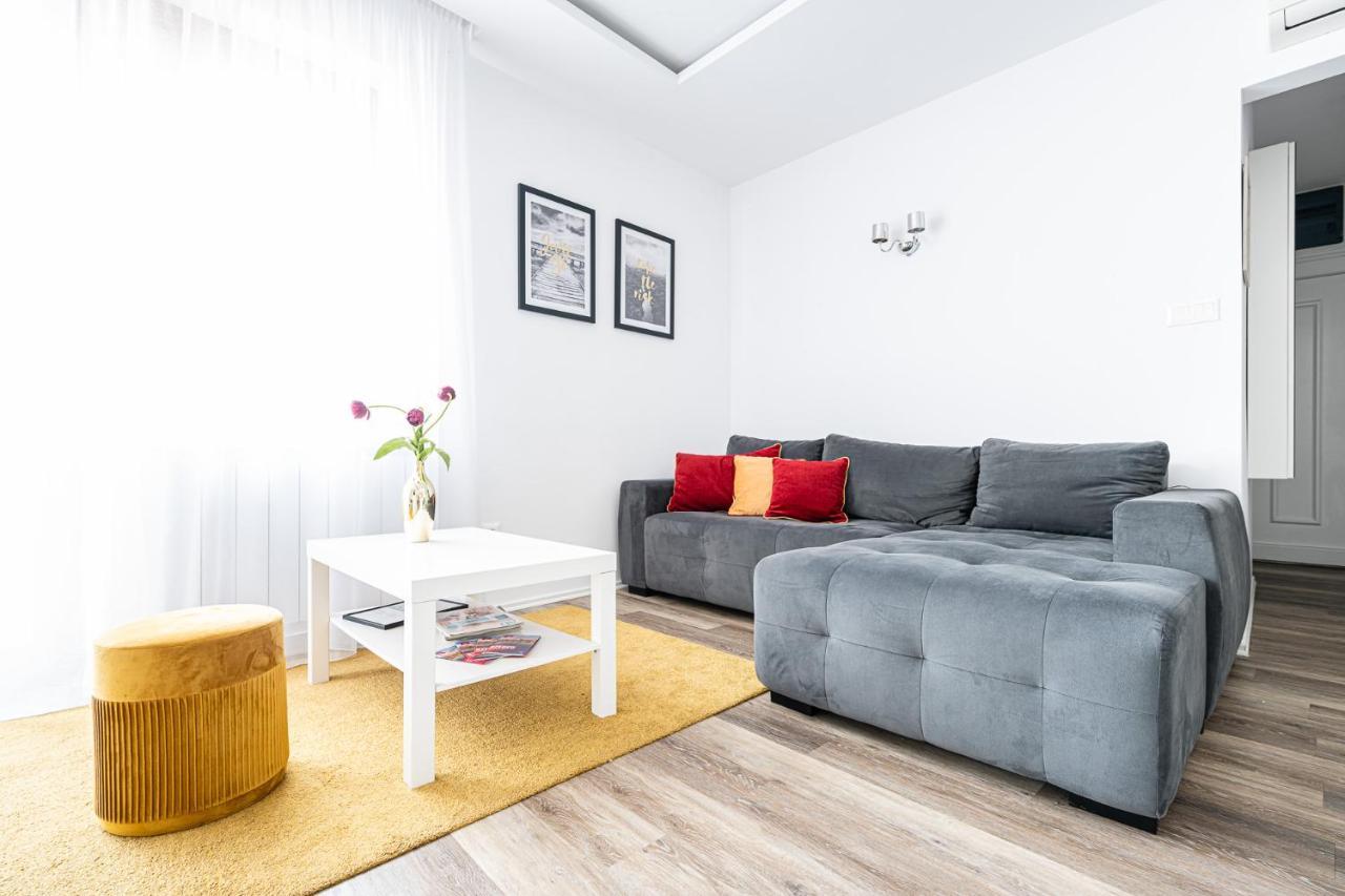 Apartment Saint Seven